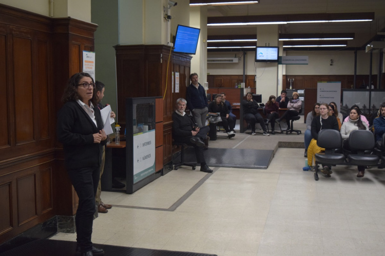 Asamblea informativa en la ANV | Fotos: Ignacio Álvarez Vigna